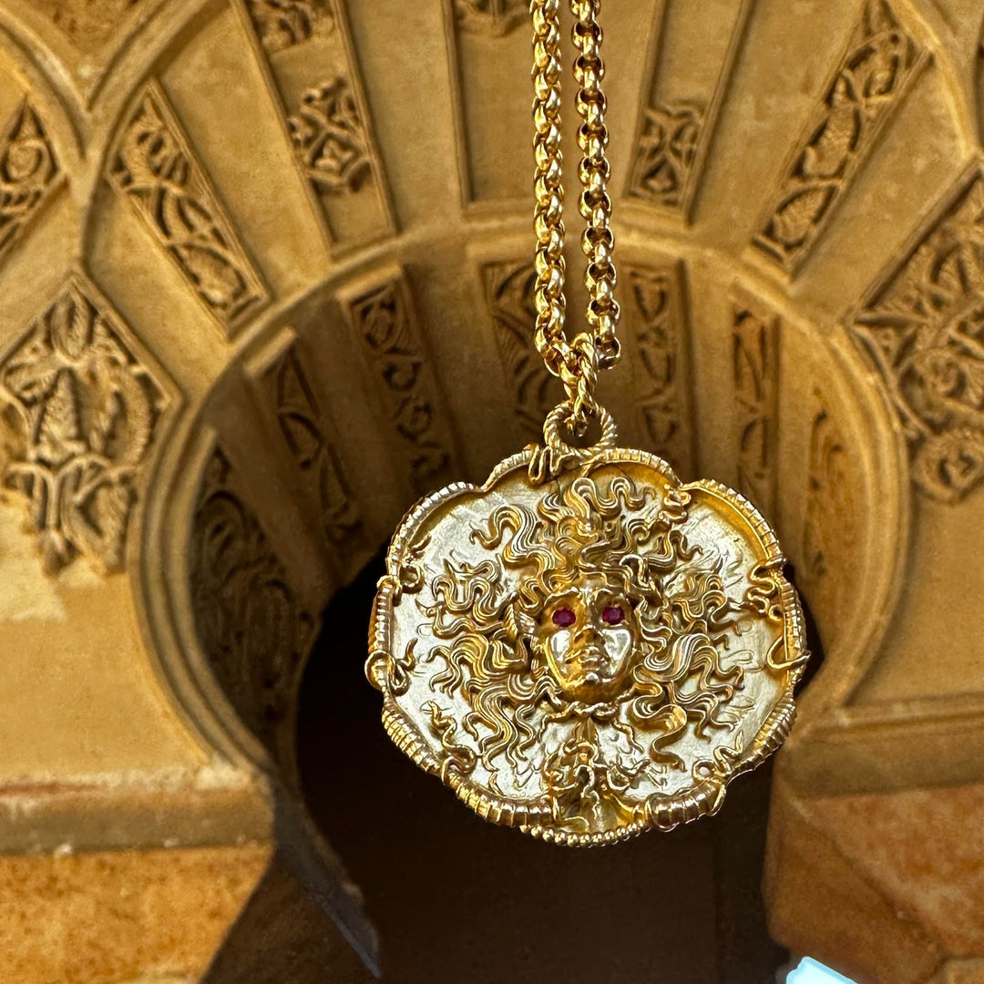 Medusa 18K