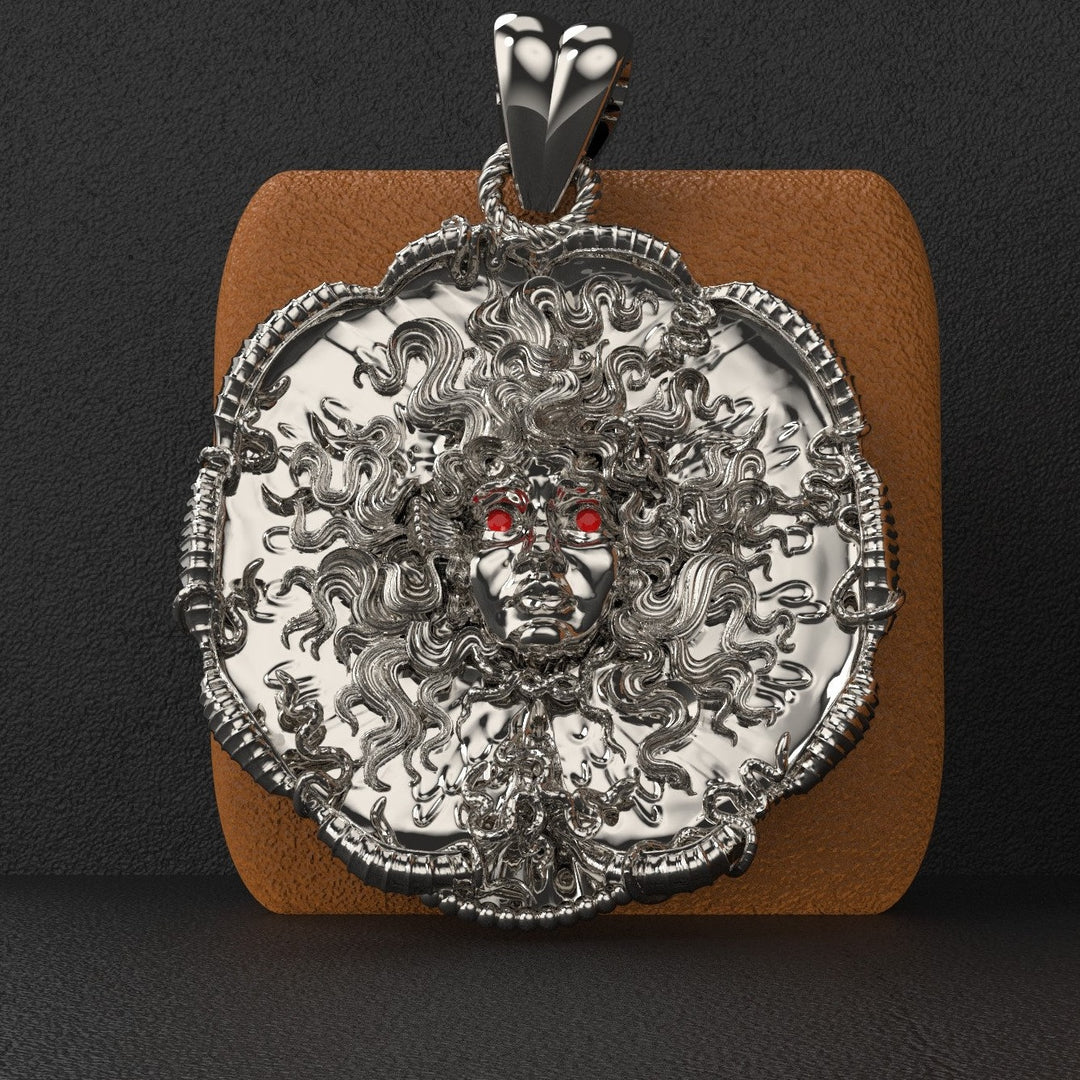 Medusa 18K white