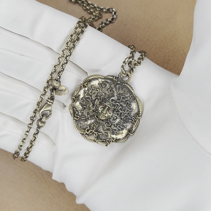 Medusa SS ancient Gold